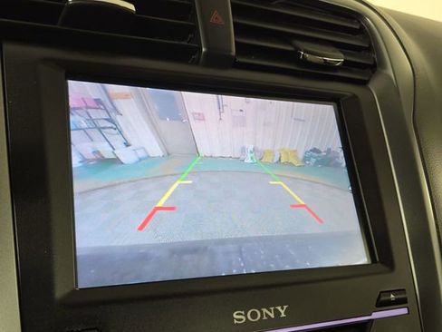 Used 2015 Ford Fusion Titanium image 19