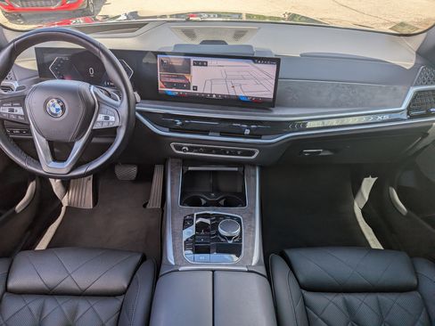 Used 2024 BMW X5 xDrive40i AWD/4WD image 18