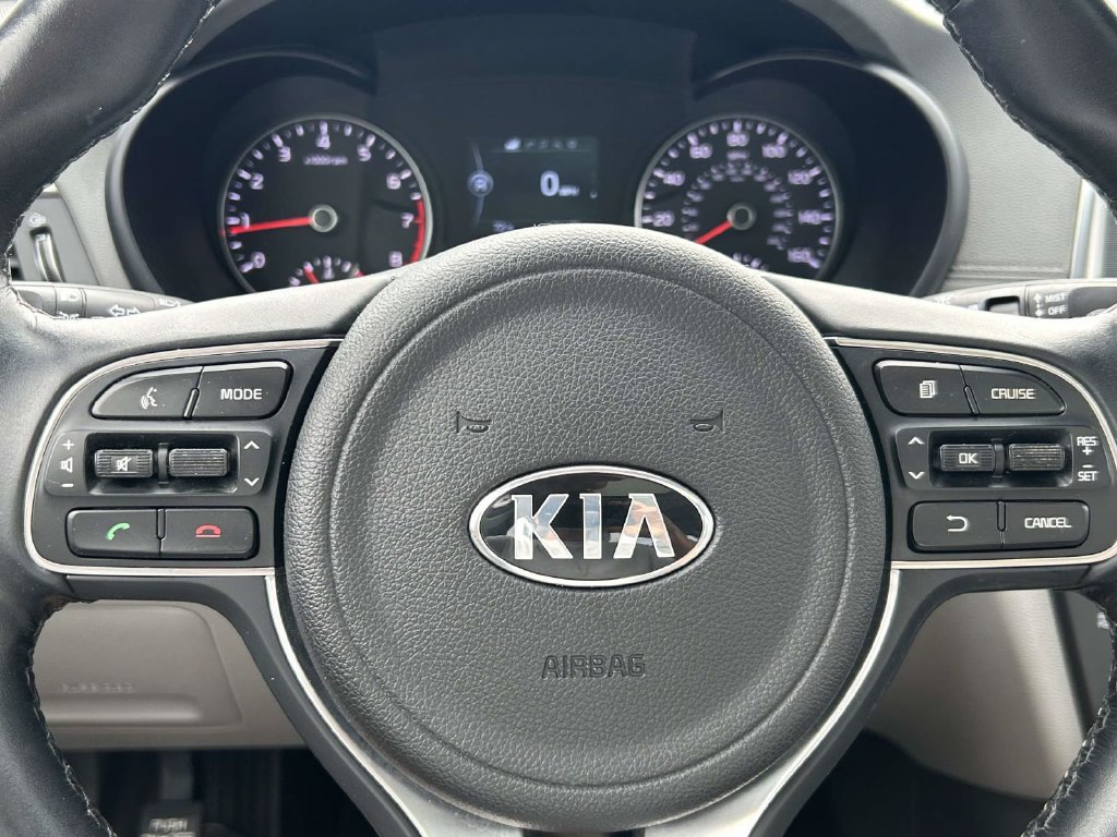 Used 2016 Kia Optima EX w/ Premium Package FWD image 25