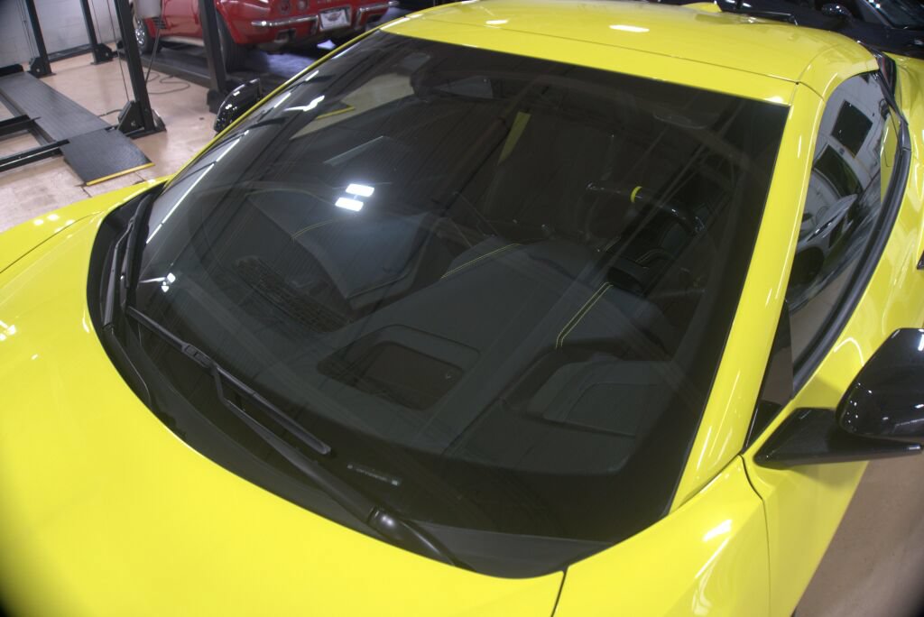 Used 2024 Chevrolet Corvette Z06 RWD image 12
