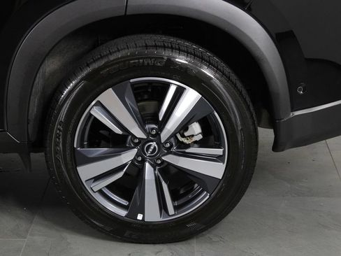 Certified 2026 Nissan Rogue SL AWD/4WD image 15