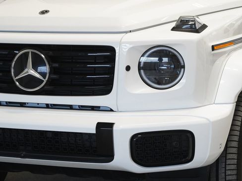 Used 2025 Mercedes-Benz G 580 w/ EQ Technology image 7