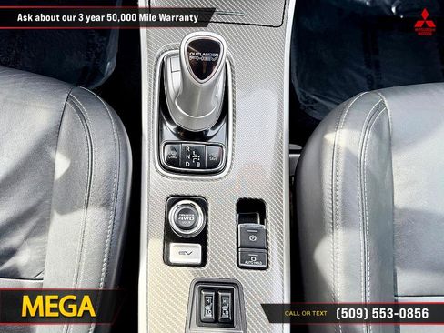 Used 2019 Mitsubishi Outlander SEL image 21