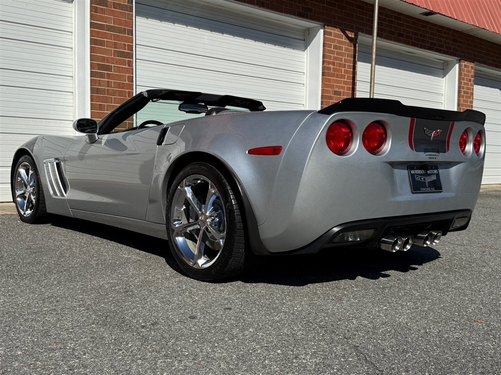 Used 2011 Chevrolet Corvette Grand Sport w/ Preferred Equipment Group RWD image 25