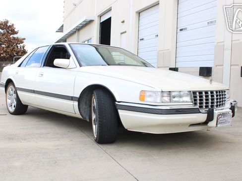 Used 1996 Cadillac Seville SLS FWD image 31