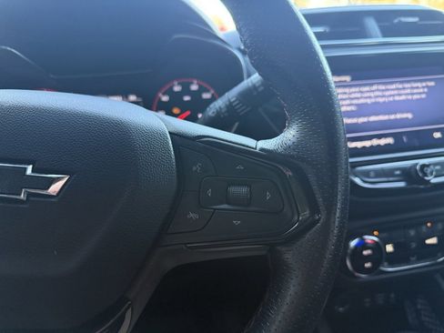 Used 2021 Chevrolet TrailBlazer RS w/ Convenience Package image 28