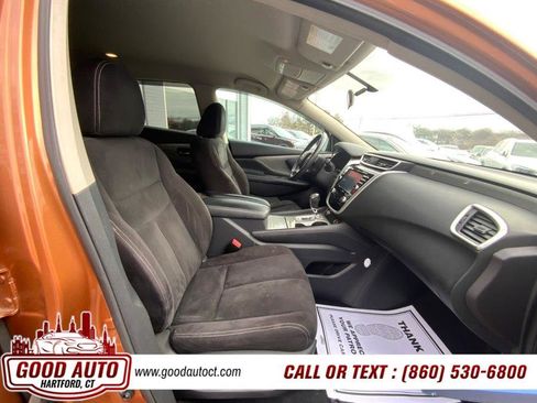 Used 2017 Nissan Murano SV image 9