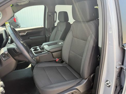 Used 2024 Chevrolet Silverado 1500 LT AWD/4WD image 21
