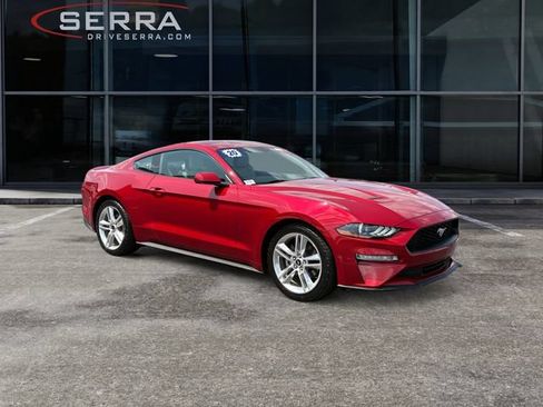Used 2020 Ford Mustang Premium RWD image 7