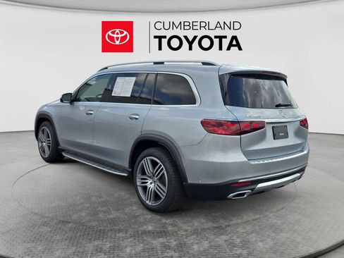 Used 2025 Mercedes-Benz GLS 450 4MATIC image 3