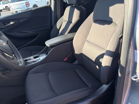 Used 2024 Chevrolet Malibu LT image 8