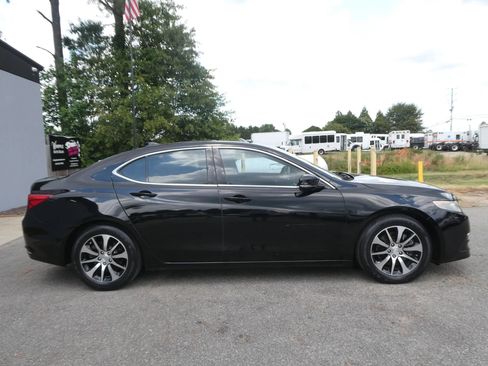 Used 2016 Acura TLX FWD image 4