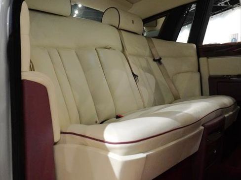 Used 2013 Rolls-Royce Phantom Sedan RWD image 13