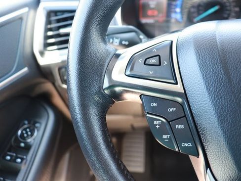 Used 2024 Ford Edge SEL AWD/4WD image 19