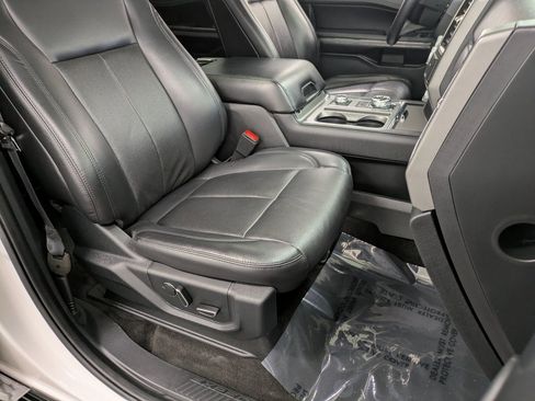 Used 2019 Ford Expedition XLT w/ Equipment Group 202A image 28