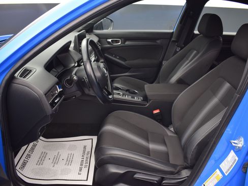 Used 2023 Honda Civic Sport image 14