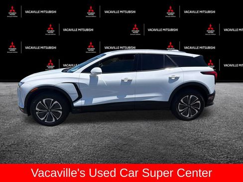 Used 2024 Chevrolet Blazer EV LT AWD/4WD image 2