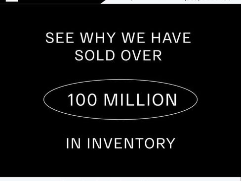 Used 2022 Tesla Model X Plaid image 9