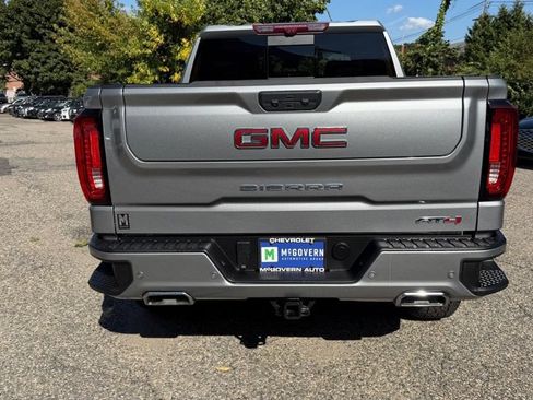 Used 2025 GMC Sierra 1500 AT4 w/ AT4 Premium Package AWD/4WD image 4