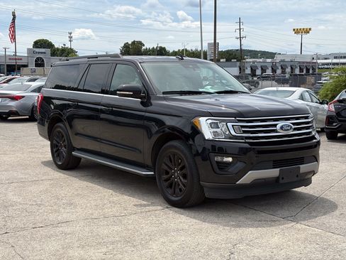 Used 2019 Ford Expedition Max XLT w/ Equipment Group 202A RWD image 1