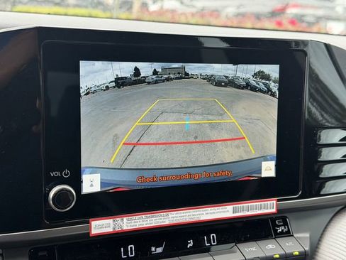 Used 2026 Toyota Camry SE image 12