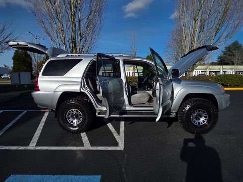 Used 2003 Toyota 4Runner Limited image 24
