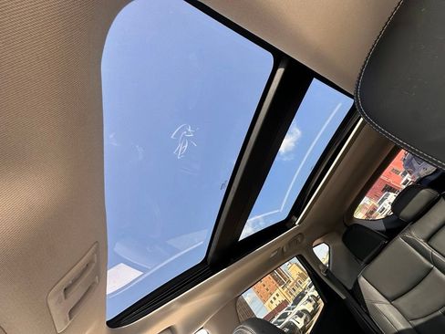 Certified 2024 Nissan Murano SL FWD image 26