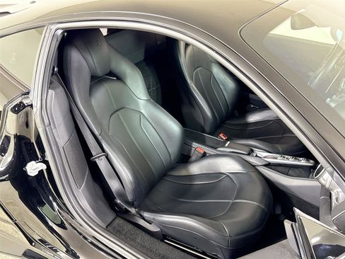 Used 2020 Ferrari F8 Tributo image 28