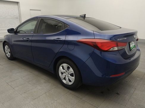 Used 2016 Hyundai Elantra SE image 5