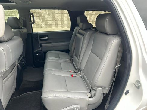 Used 2013 Toyota Sequoia Limited AWD/4WD image 16