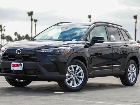 New 2026 Toyota Corolla Cross LE image 1