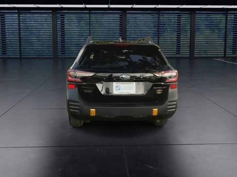 Used 2022 Subaru Outback Wilderness w/ Wilderness Package image 2
