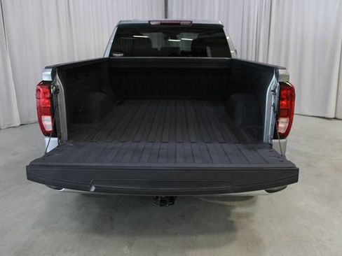 Used 2023 GMC Sierra 1500 Pro w/ Pro Value Package AWD/4WD image 28