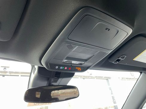 New 2026 Chevrolet Traverse LT image 22