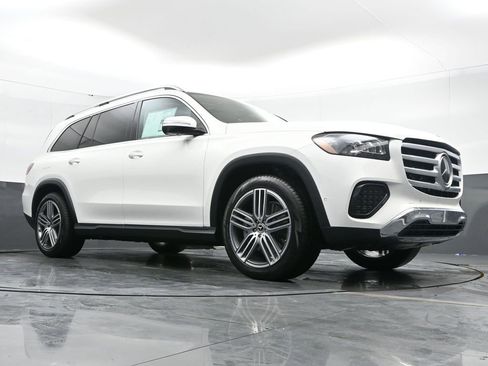 New 2025 Mercedes-Benz GLS 450 4MATIC image 44