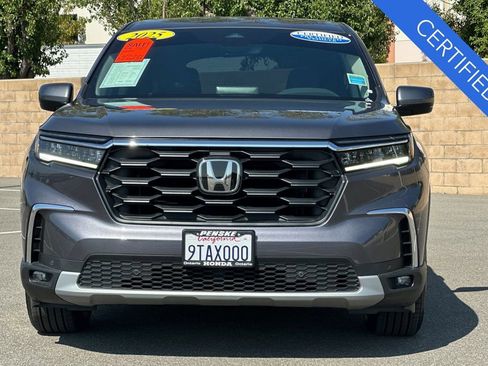 Certified 2025 Honda Pilot EX-L image 9