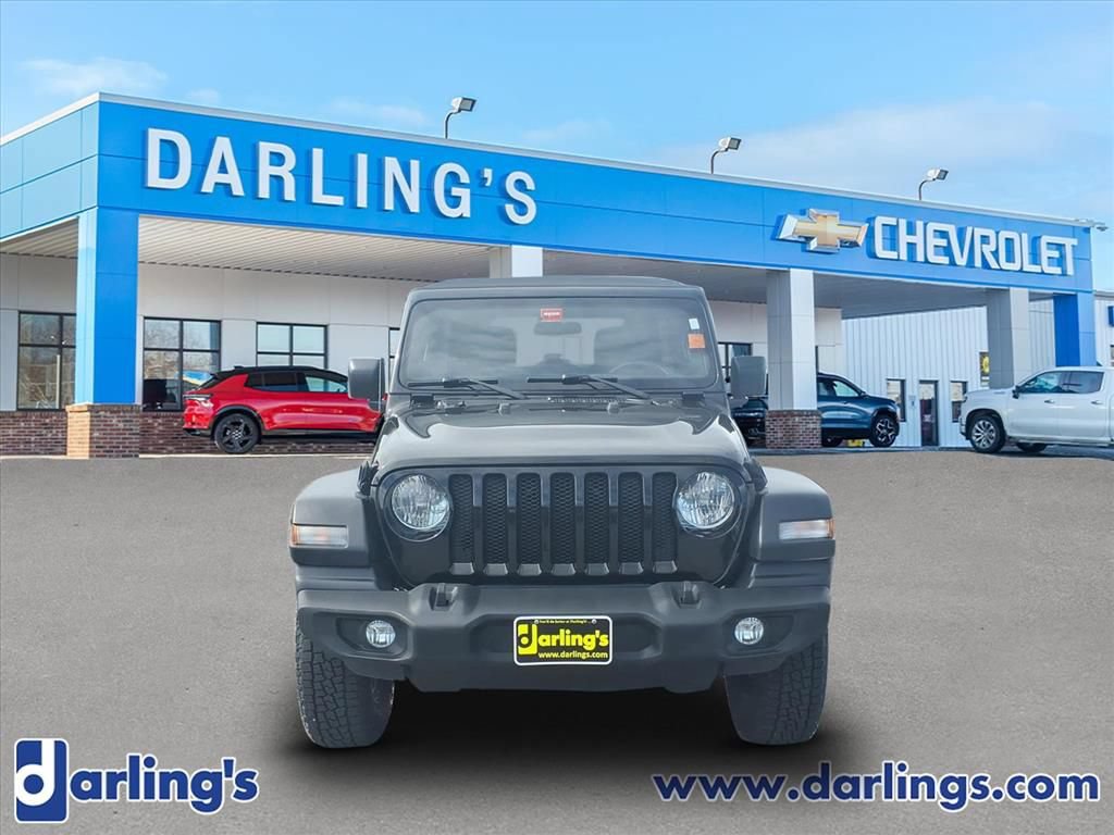 Used 2018 Jeep Wrangler Unlimited Sport S AWD/4WD image 2