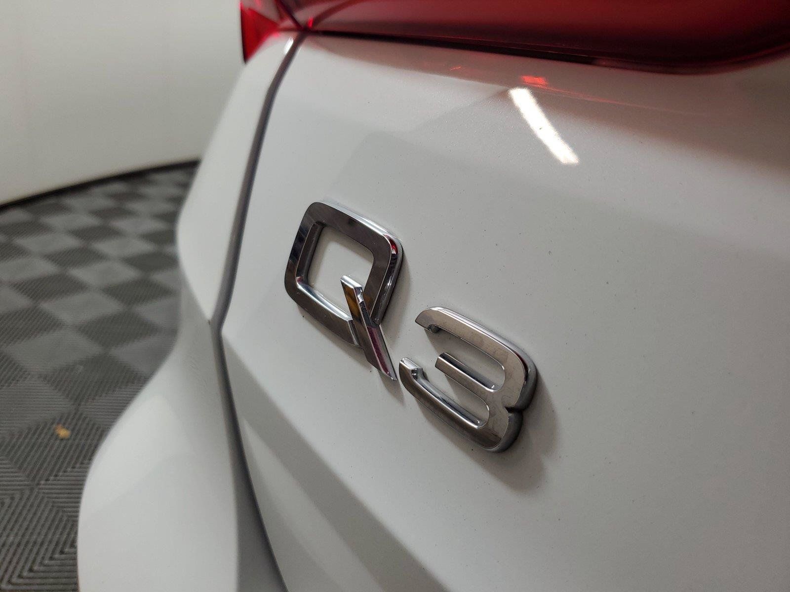 Used 2024 Audi Q3 2.0T Premium AWD/4WD image 8