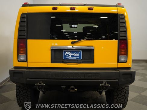 Used 2004 HUMMER H2 w/ Preferred Equipment Group AWD/4WD image 11