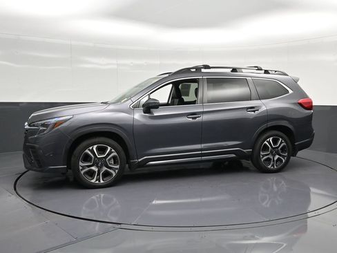 Used 2023 Subaru Ascent Limited AWD/4WD image 7