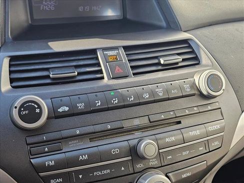 Used 2012 Honda Accord LX image 25