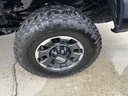 Used 2024 Ford F250 XLT w/ Tremor Off-Road Package AWD/4WD image 3