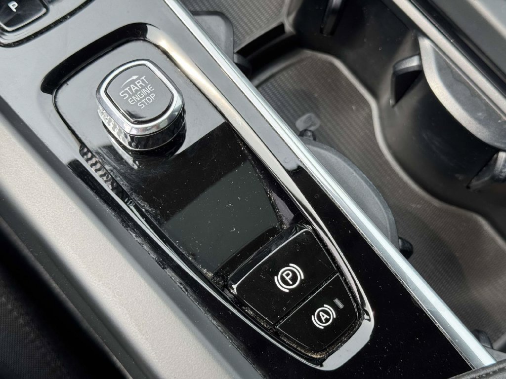 Certified 2024 Volvo XC60 B5 Core w/ Protection Package Premier AWD/4WD image 29