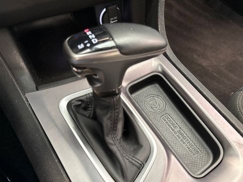Used 2022 Dodge Charger SXT image 17