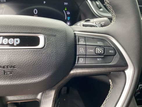 Used 2024 Jeep Grand Cherokee Limited 4xe AWD/4WD image 21