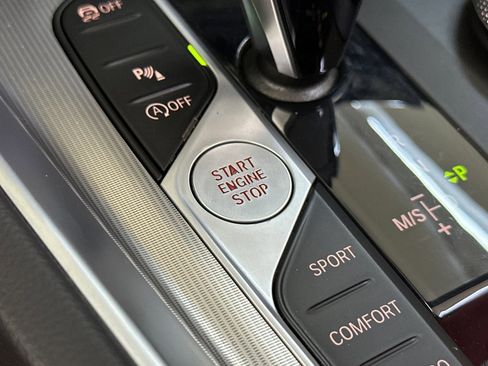 Used 2022 BMW Z4 M40i w/ Premium Package image 30