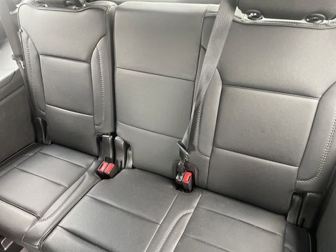 Used 2022 GMC Yukon Denali AWD/4WD image 19