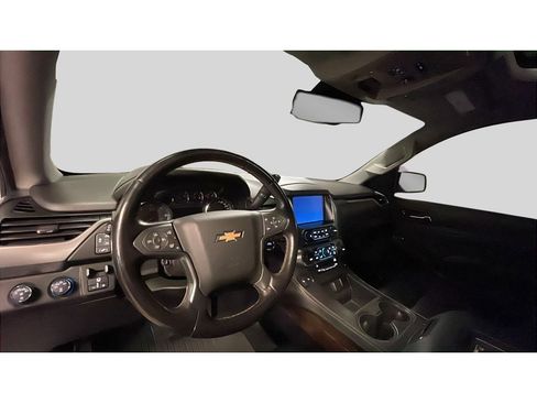 Used 2016 Chevrolet Suburban LT w/ LT Signature Package image 11