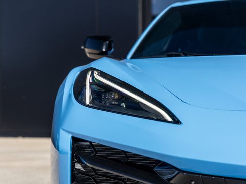 Used 2024 Chevrolet Corvette Z06 image 19