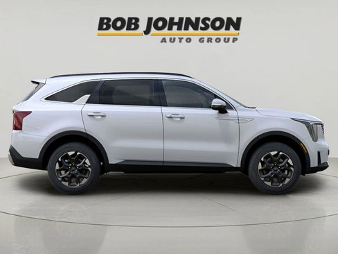 New 2026 Kia Sorento S w/ S Panoramic Sunroof Package AWD/4WD image 7